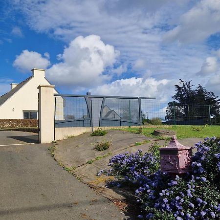 Nice Holiday Home With Beautiful Garden, Paimpol Eksteriør billede